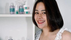 Begini Review Farida Nurhan ke Bika Ambon Ci Mehong yang Dapurnya Dinilai Kotor
