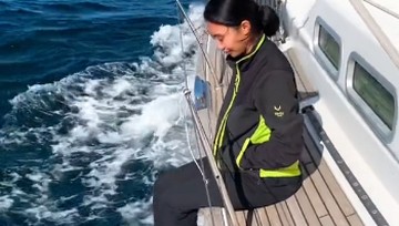 KAPAL TEMPAT TINGGAL IKA