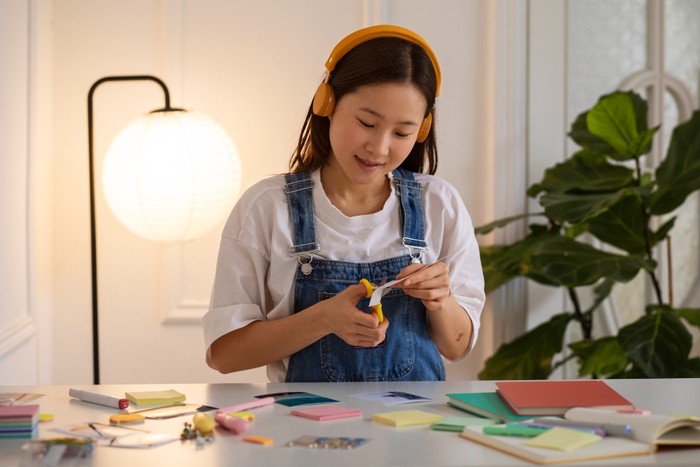 Ilustrasi kalimat yang menunjukkan kalau kamu orang kreatif/freepik.com/freepik