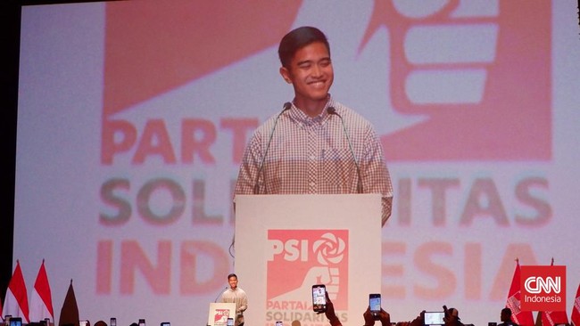 Kaesang putra Jokowi menilai hujatan kepadanya karena masuk PSI dan sebanding dengan hujatan ijazah palsu hingga plonga-plongo.