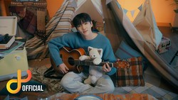 Lirik Lagu Oh Girl - Jaechan DKZ