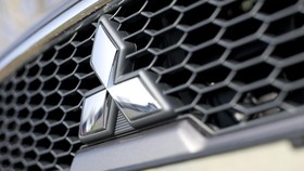 Mitsubishi Resmikan Dua Dealer di Kaltim