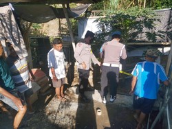 Tragis! Jalan Sambil Main HP, Pria Probolinggo Tewas Tercebur Septic Tank