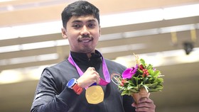 Menembak Indonesia Cetak Sejarah, Raih Emas Pertama di Asian Games