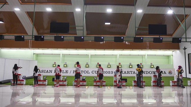 Indonesia jadi negara Asia Tenggara pertama yang berhasil merebut medali emas di ajang Asian Games 2023 berkat Muhammad Sejahtera Dwi Putra.
