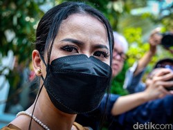 Beda Nasib Siskaeee dengan 10 Tersangka Lain di Kasus Film Porno