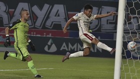 FOTO: Persija Ditahan Imbang 10 Pemain Bali United