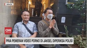 VIDEO: Pria Pemeran Video Porno Di Jaksel Diperiksa Polisi
