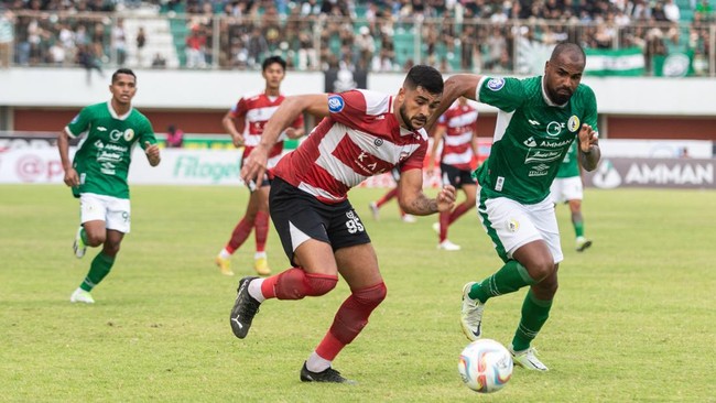 Madura United resmi membuat laporan ke kepolisian akibat insiden pengeroyokan yang dialami media officer mereka usai laga lawan PSS Sleman, Minggu (24/9).
