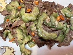 Resep Tumis Daging Pare Pedas, Gurih Renyah Untuk Lauk Nasi