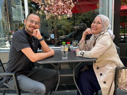 Dewi Yull Ungkap Sang Putra Surya Sahetapy Cari Pasangan Hidup, Ini Syaratnya
