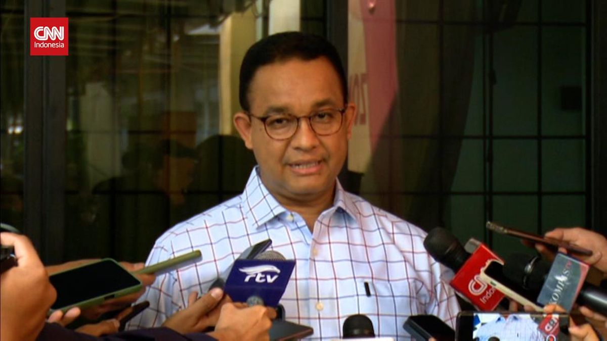 VIDEO: Datangi Kantor Polisi, Anies Baswedan Urus SKCK