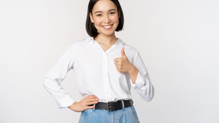 5 Cara Cepat Tampil Percaya Diri, Cocok untuk Kamu yang Sering Gugup Saat Tampil di Depan Umum!