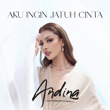 Ivan Gunawan Yakin Andina Julie Bakal Berkilau Lewat 'Aku Ingin Jatuh Cinta'