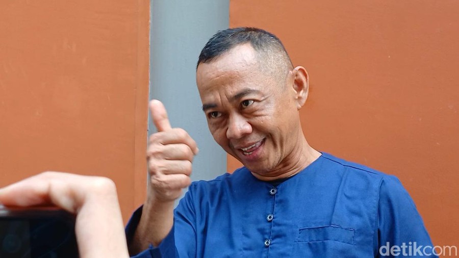 Bang Madun Lapang Dada Usai Warung Makannya Diulas Buruk Bang Madun Lapang Dada Usai Warung Makannya Diulas Buruk