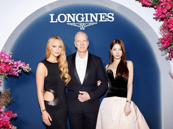 Jennifer Lawrence, Matthew, dan Bae Suzy di event Longines