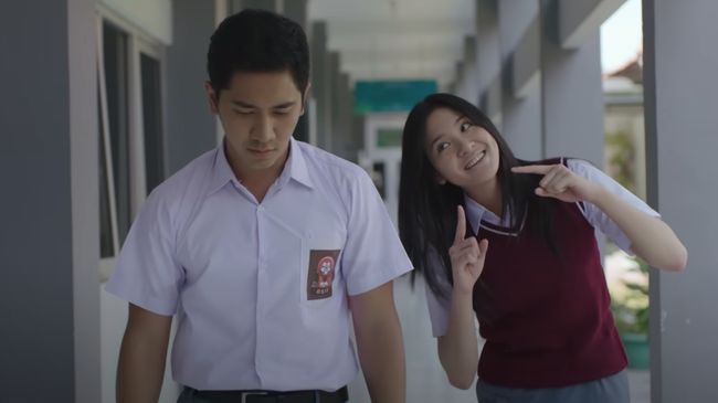 Kalian Pantas Mati adalah film horor yang dirilis pada 2022 dan disutradarai oleh Ginanti Rona. Berikut sinopsis Kalian Pantas Mati.