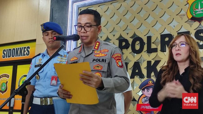 Polisi telah melakukan olah TKP bekerja sama dengan Satpom Lanud Halim di tempat ditemukannya jenazah pemuda tewas dalam kondisi terbakar.