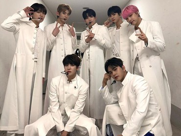 img-title Agensi Hancurkan Mini Album KINGDOM Buntut Desain Mirip Sampul Al-Quran