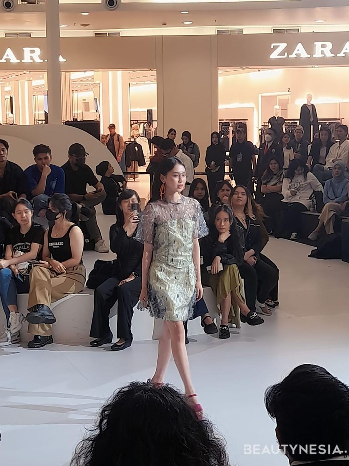 Koleksi-koleksi menawan dari Danjyo Hiyoji pun diperlihatkan dalam acara tersebut dan diperagakan oleh para model berbakat./ Foto: Sierra/Beautynesia