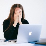 5 Perilaku yang Menunjukkan Seseorang Memiliki IQ Rendah, Salah Satunya Kurang Empati!