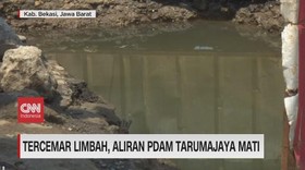 VIDEO: Tercemar Limbah, Aliran PDAM Tarumajaya Mati