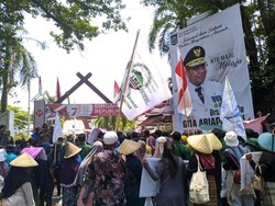 Ratusan Massa Geruduk DPRD-Pemprov NTB, Tuntut Penyelesaian Konflik Agraria