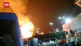 VIDEO: Detik-detik Rusia Bombardir Pelabuhan Pengiriman Gandum Ukraina
