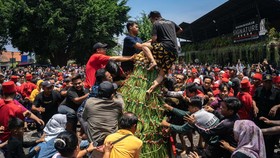 FOTO: Semarak Peringati Maulid Nabi di Wilayah Nusantara