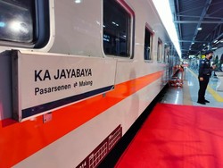 2 KA Terlambat Tiba di Stasiun Malang Imbas Banjir Semarang