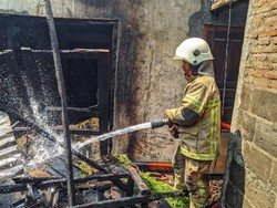 Duh! Pemuda di Klaten Bakar Rumah Sendiri