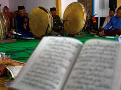 5 Doa Maulid Nabi PDF Lengkap Kitab Barzanji hingga Simtudduror, Cek di Sini!