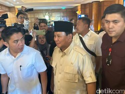Prabowo Silaturahmi dengan Ulama Khos NU Jatim di Surabaya