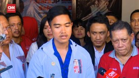VIDEO: Hari Kedua Jadi Ketum, Kaesang Kunjungi Relawan Jokowi