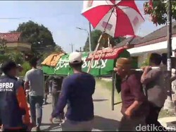 2 Korban Kebakaran Warteg Gambir Dimakamkan di Tegal
