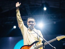 Cabut Usai 14 Tahun Bersama, Ezra: Hivi! Selalu di Hati Saya