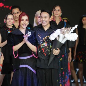 Incandescent, Kolaborasi Make Over x Tities Saputra: Ajak Perempuan Tampil Percaya Diri dan Passionate