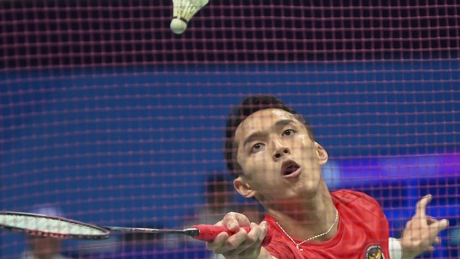 Tunggal putra Indonesia Jonatan Christie berhasil menjadi juara French Open 2023 usai menaklukkan wakil China Li Shi Feng, Minggu (29/10).