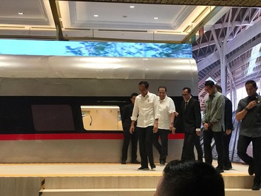 img-title Presiden Jokowi Hadir di Pembukaan Hub Space X KAI Expo 2023 di JCC
