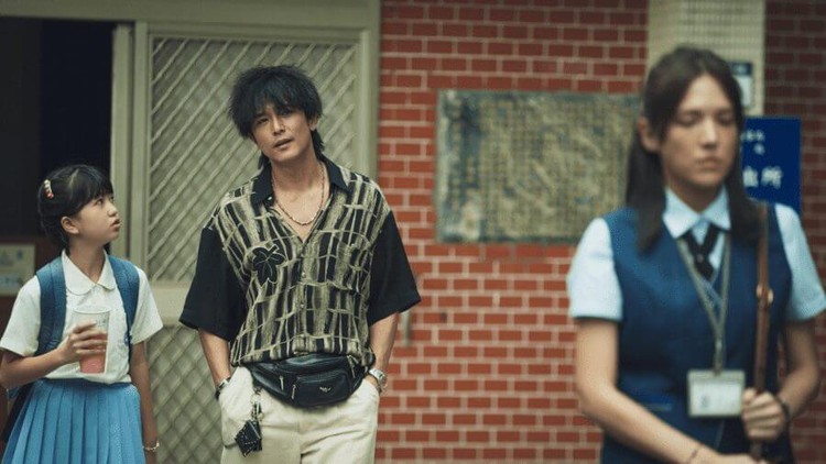 Siapa sangka pemeran utama film Taiwan Man in Love yang kini tayang di Netflix, Tiffany Hsu dan Roy Chiu berlanjut ke kehidupan nyata hingga menikah.