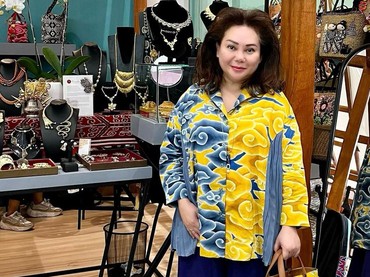 img-title 7 Potret Terbaru Tri Hanurita Mantan Istri Irwan Mussry Keponakan Soeharto Usai Cerai