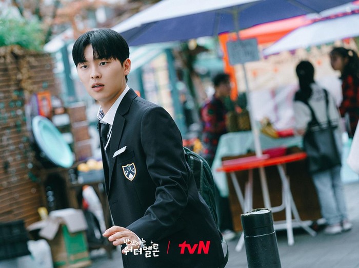 Choi Hyun Wook di drama Twinkling Watermelon / Foto : x.com/CJnDrama