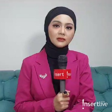 Mantap Berhijab, Jenita Janet Sumbangkan Wig ke Penyintas Kanker