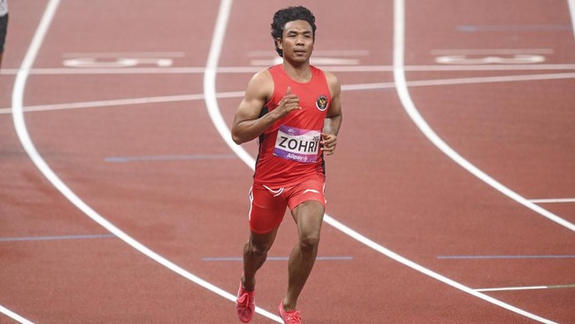 Sprinter Indonesia Lalu Zohri dipastikan berlaga di Olimpiade 2024 sekaligus menjadi kesempatan kedua berlaga di pesta olahraga dunia setelah tiga tahun lalu.