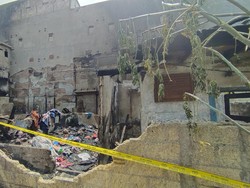 Lokasi Kebakaran di Permukiman Padat Kemayoran Jakpus Dipasangi Garis Polisi