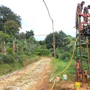 Saat Musim Kemarau, Begini Cara Tukang Sumur Bor Dapatkan Sumber Air Dalam Tanah!