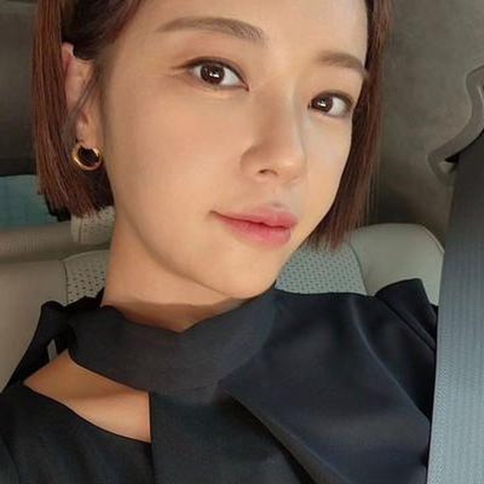 Tahun 2010, untuk pertama kali Hwang Jung Eum mendapatkan peran utama dalam drama Can You Hear My Heart, yang membawanya memperoleh banyak penghargaan / foto: instagram.com/jungeum84