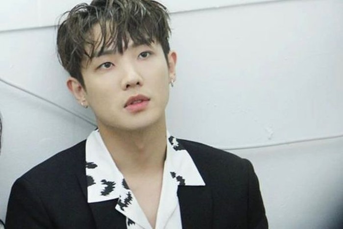 Tahun 2014, saat memulai kariernya sebagai aktor, Lee Joon mengambil peran dalam film crime-thriller, Gap-dong, serta drama komedi romantis Mr. Back./ foto: instagram.com/leejoon__mblaq