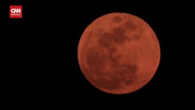 VIDEO: Penampilan Sempurna Supermoon Merah Jakarta