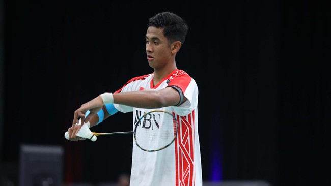Alwi Farhan berhasil merebut gelar juara dunia junior 2023. Ia pun kini jadi harapan baru di nomor tunggal putra.